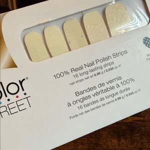 Color Street Chasing Clouds Nail Strips